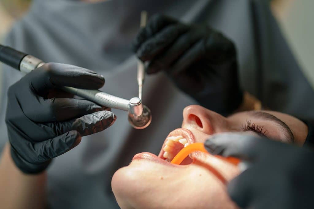 Signs You Might Need Endodontic Surgery and When to See a Specialist